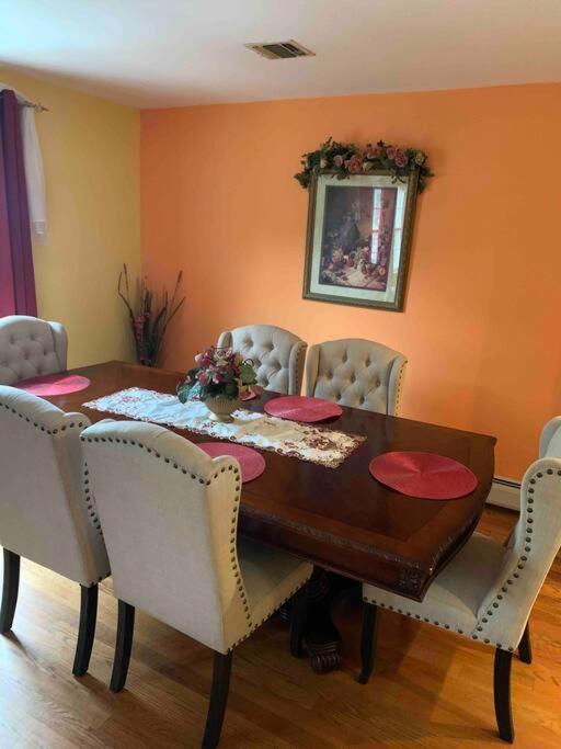 Family 3-Bedroom Home Элизабет Экстерьер фото